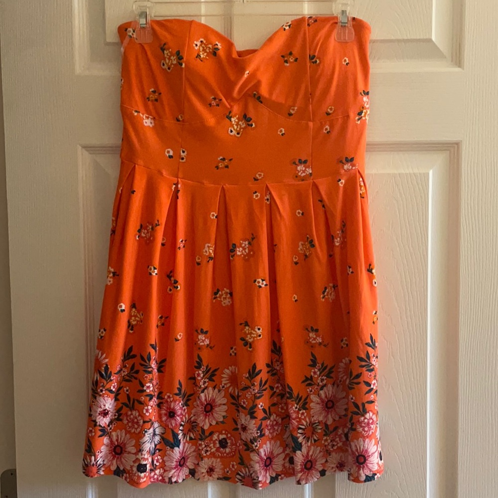 Orange floral strapless sundress, size L, NWT